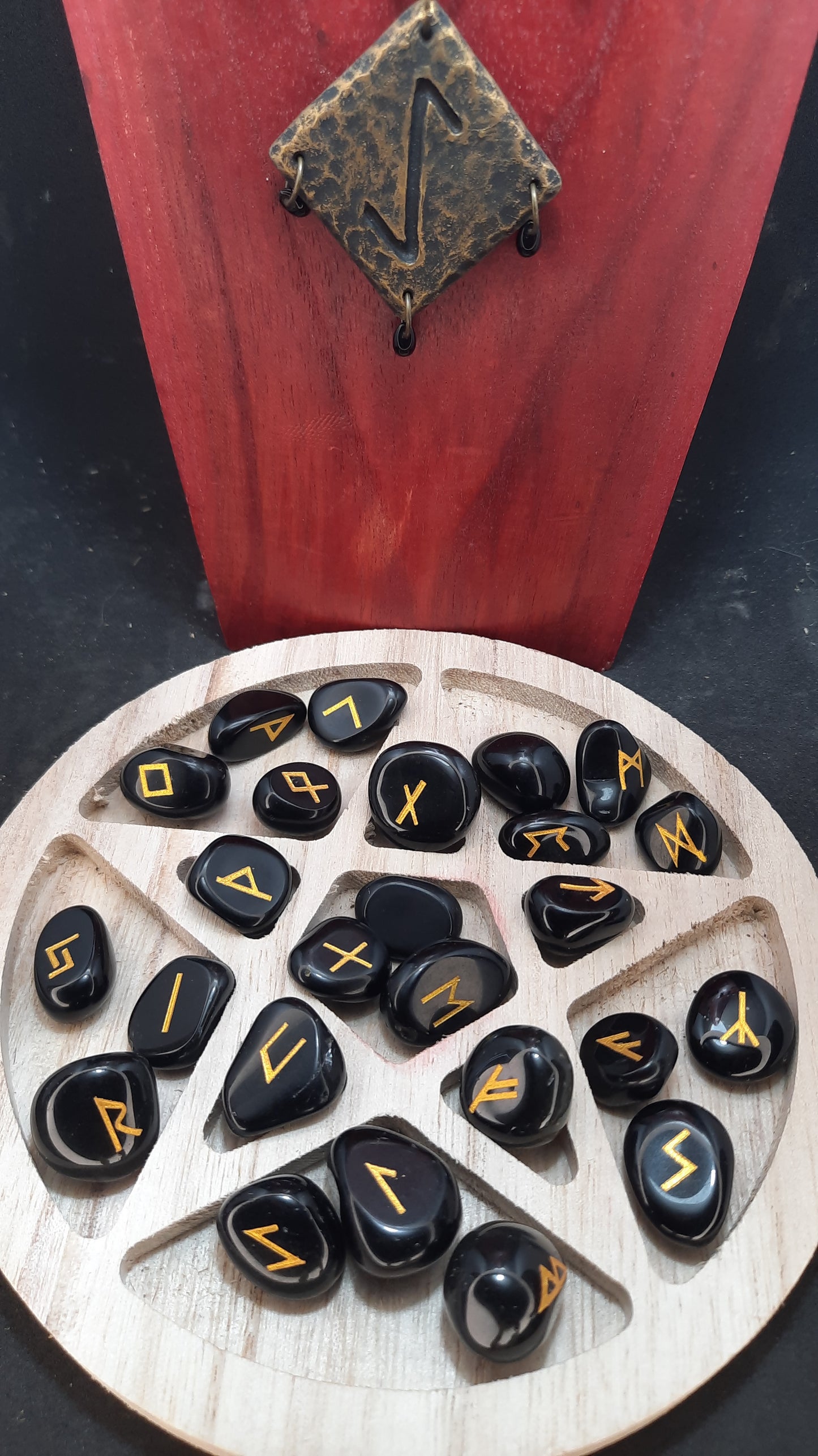 Runes en pierre