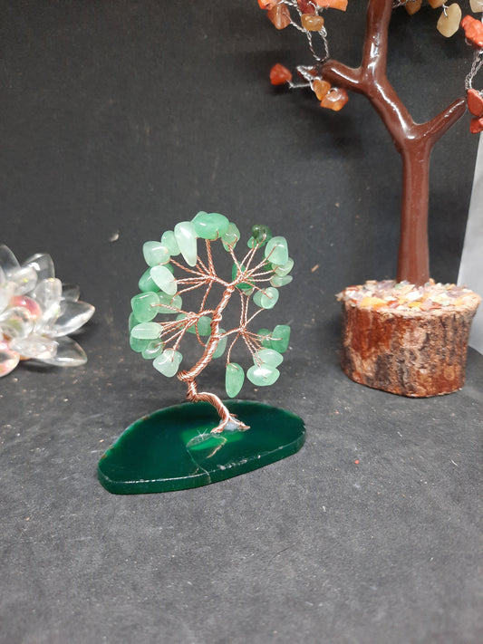 Arbre en chips sur socle en aventurine